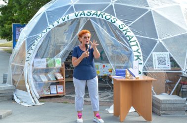 Į Karlskronos aikštę sugrįžta Interaktyvi vasaros skaitykla 